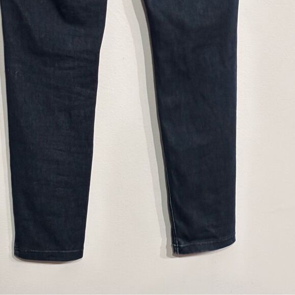 Hue | Women’s Ultra Soft Navy Blue Denim High Waist Skimmer Leggings Dark Wash - Picture 11 of 14